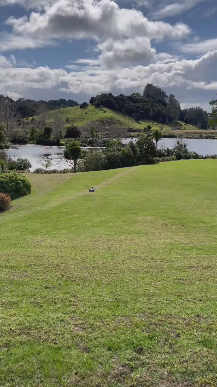 Tondeuse à gazon robotisée intelligente sans fil FJD FR4000 pour la famille